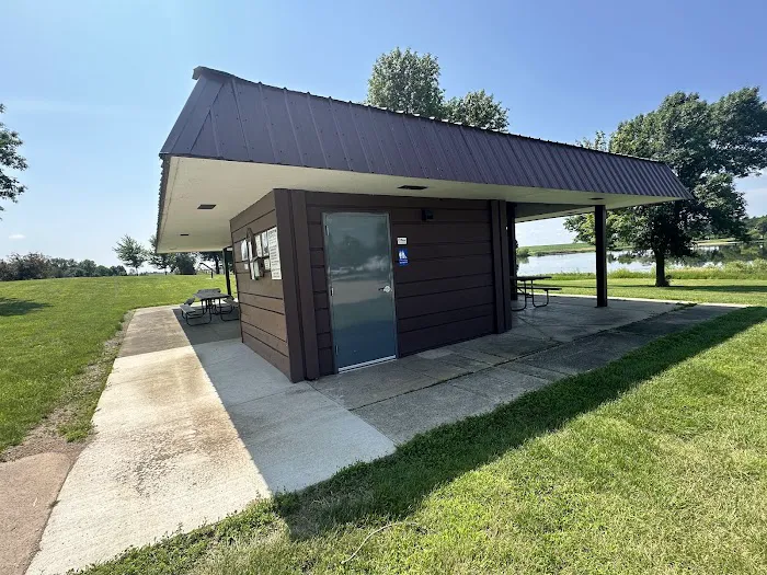 Smith Lake Campground Picture 7
