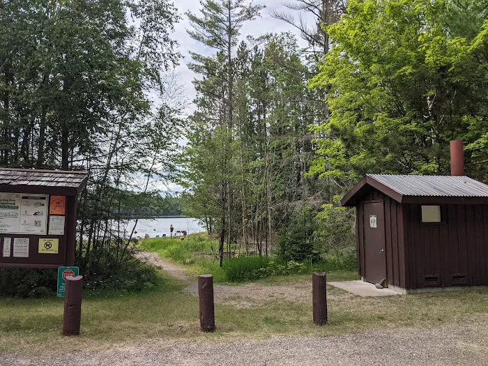 Luna - White Deer Lake Campground Picture 1