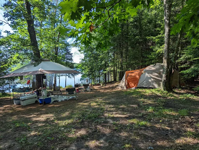 Luna Lake - North Shore campsites Picture 1