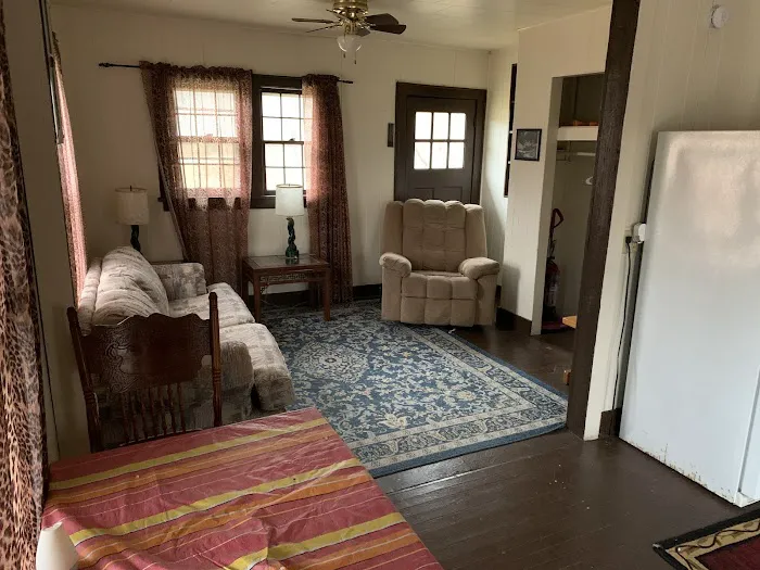 Flambeau Lodge and Campground Picture 1