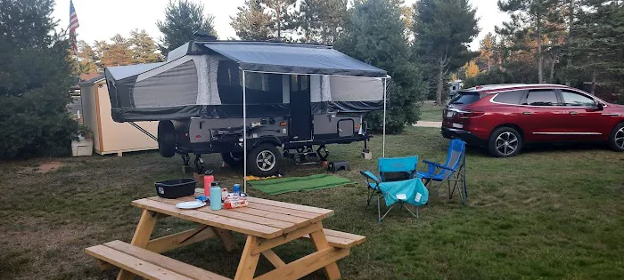 Plum Pines RV Park & Campground Picture 3