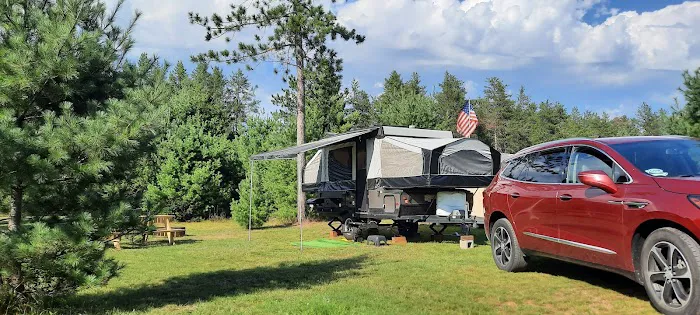 Plum Pines RV Park & Campground Picture 4