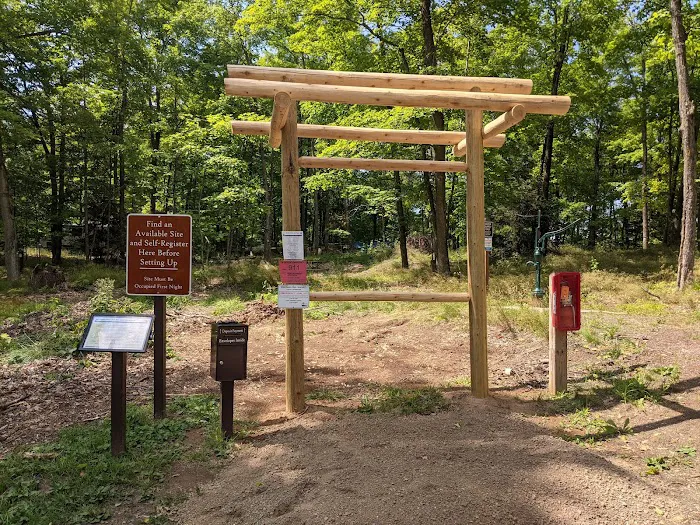 East Star Lake Campground Picture 3