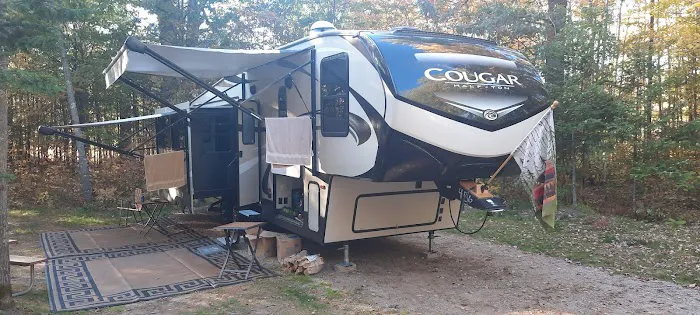 Torch Lake Campground & RV Park Picture 3