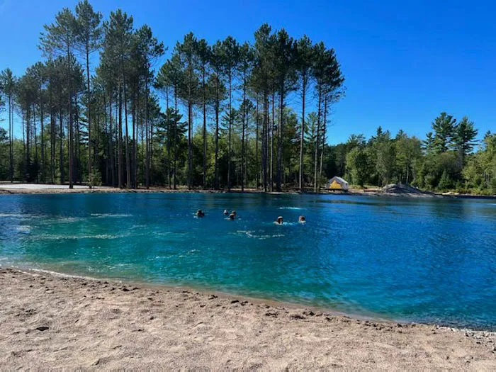 Buckatabon Lodge Picture 5