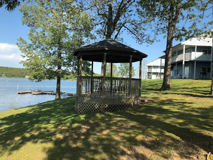 Horseshoe Bend / Crown Lake KOA Holiday Picture 5