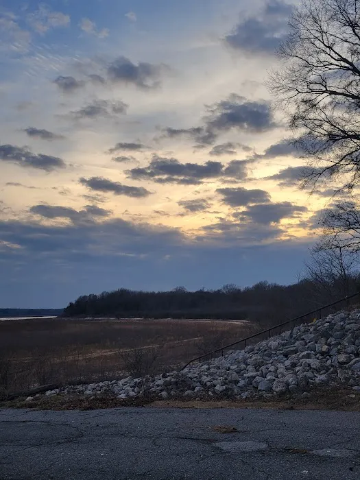 Hernando Point Campground Picture 9