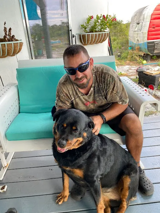 Camp Rottweiler Row Picture 5