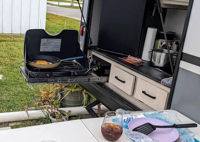 LYH Airstream Picture 4