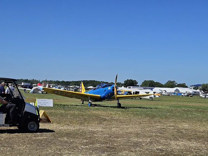 Sun 'n Fun Vintage Camping Picture 4