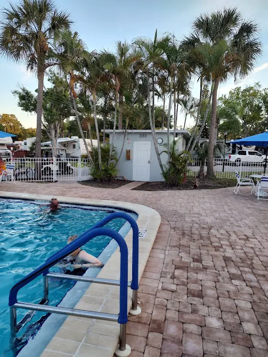 Encore Vacation Village Picture 7