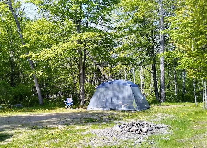 Gibson Lake Park & Campgrounds Picture 4