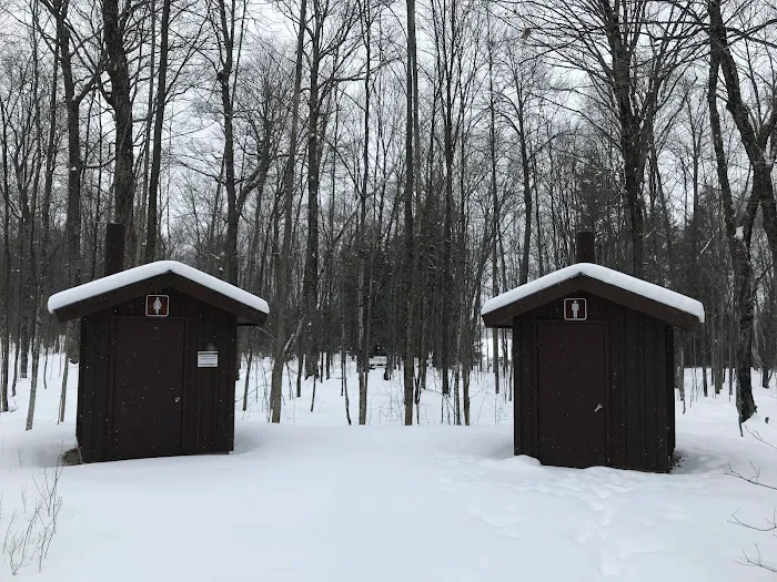 Spectacle Lake Campground Picture 10