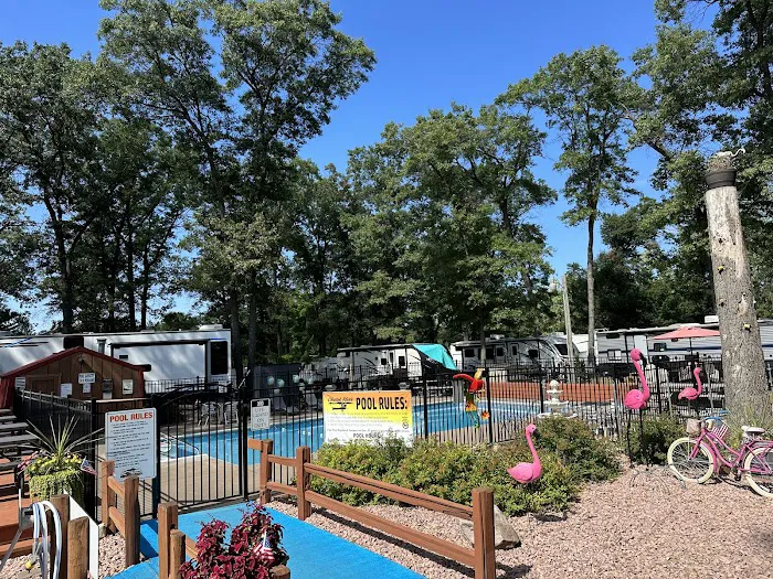 Chetek River Campground Picture 8