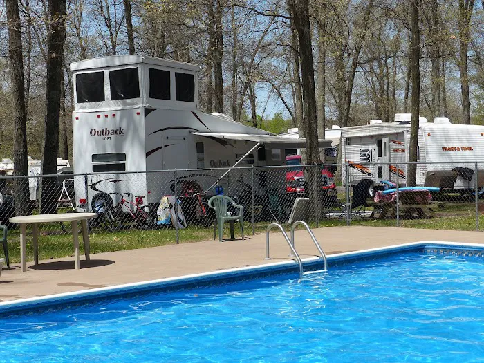 Chetek River Campground Picture 6