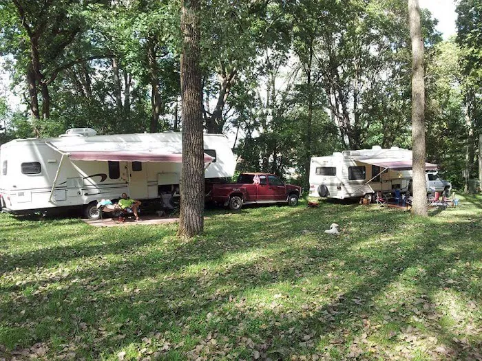 Two Bears Campground Picture 5