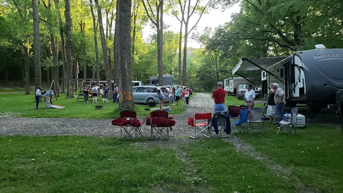 Two Bears Campground Picture 3