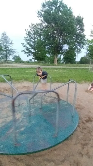 Roberts Creek West Picture 6