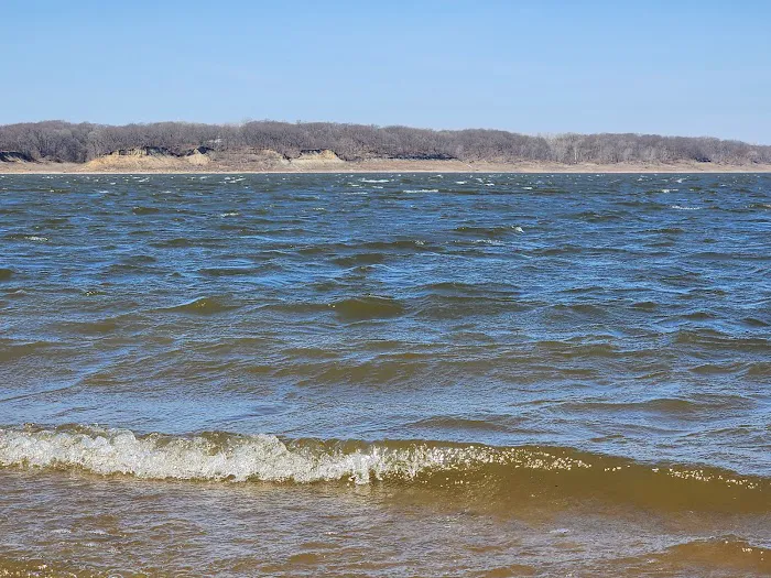 Oak Grove Beach Picture 3