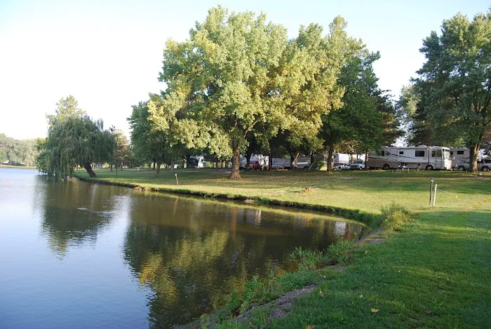 Cutty's Des Moines Camping Club Picture 3