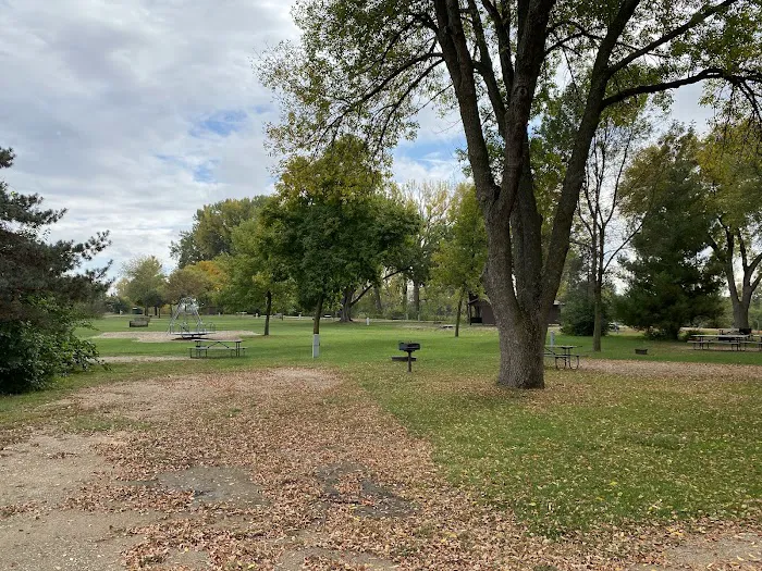 Siems Park Picture 7