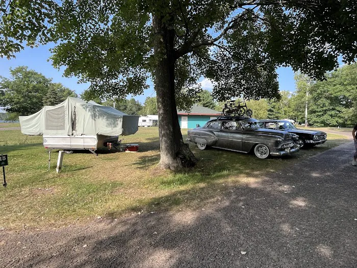 Lac Du Flambeau Campground and Marina Picture 9
