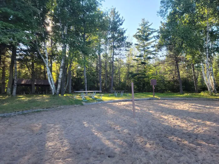 Lac Vieux Desert Campground Picture 6