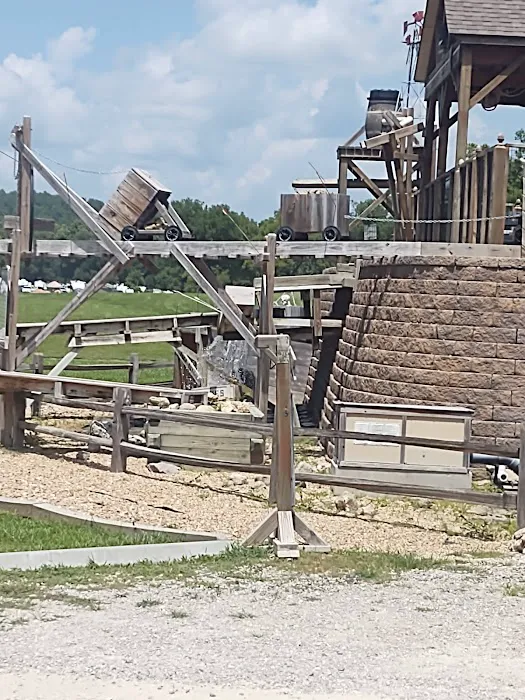 Hidden Valley Outfitters Picture 2