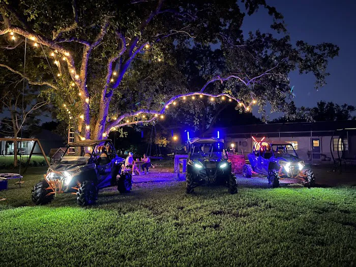 Camp chúpate el teté Picture 1