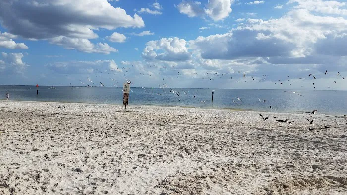 Outdoor Recreation- MILITARY ID CARD HOLDER ONLY Picture 1