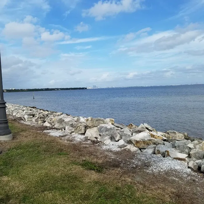 Outdoor Recreation- MILITARY ID CARD HOLDER ONLY Picture 4