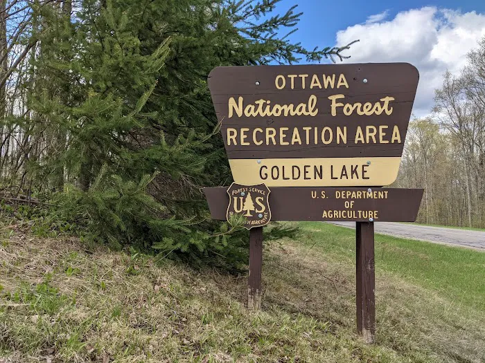 Golden Lake Campground Picture 8