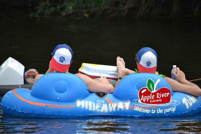 Apple River Hideaway Picture 3