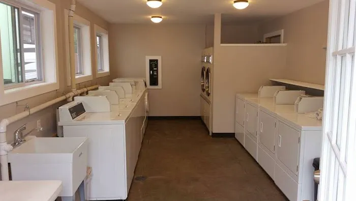 Town & Country RV Park and Campground Picture 6