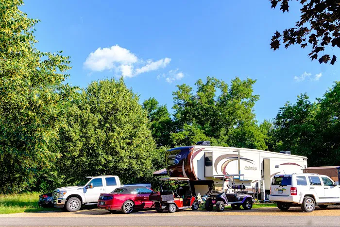 Town & Country RV Park and Campground Picture 7