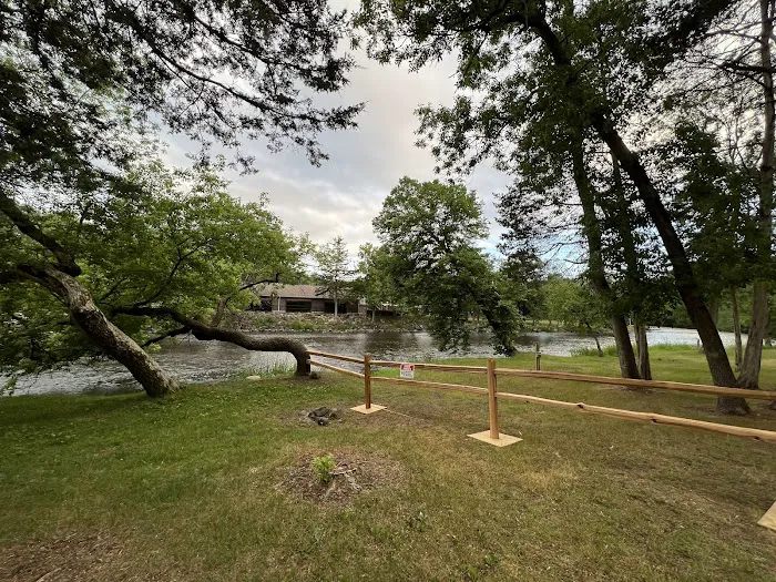 Apple River Family Campground Picture 2