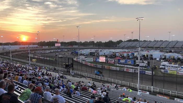 R V's Full Facility Camp Grnds Picture 2