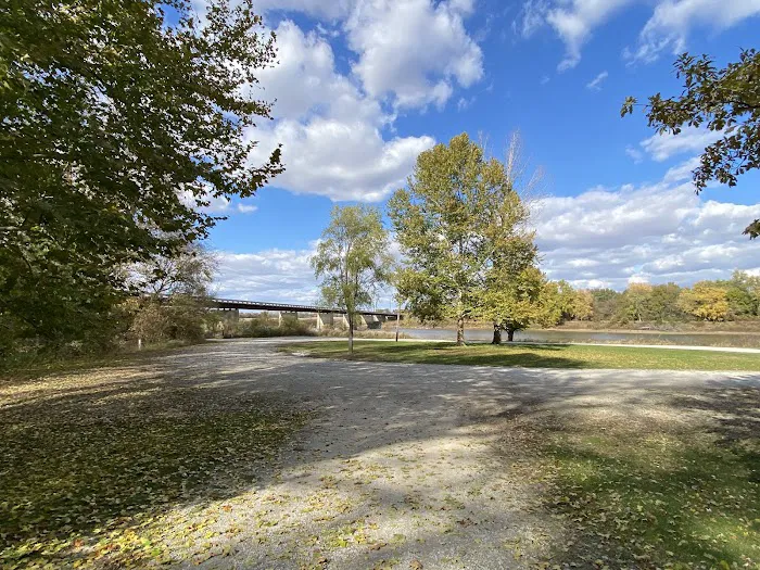 Eveland Access Campground Picture 5
