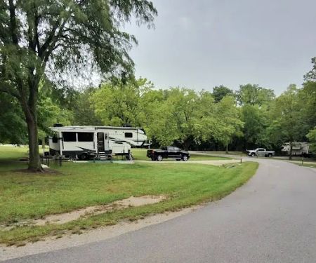 Acorn Valley Campground