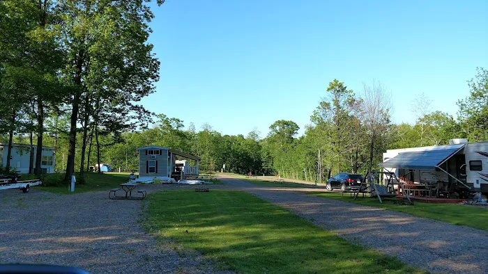 The Landing Campground Picture 6