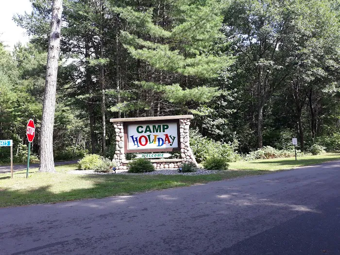 Camp Holiday Campground Picture 6