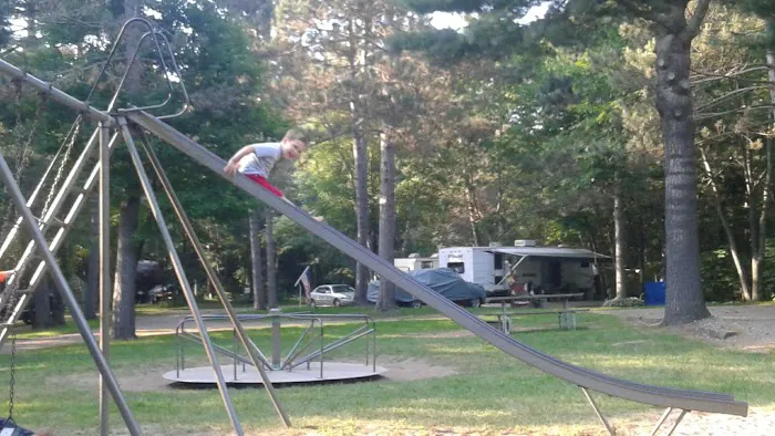 Camp Holiday Campground Picture 3