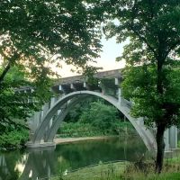Twin Bridges Resort ico