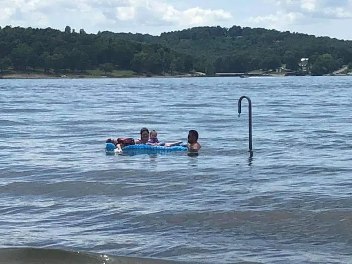 Henderson Park Picture 8