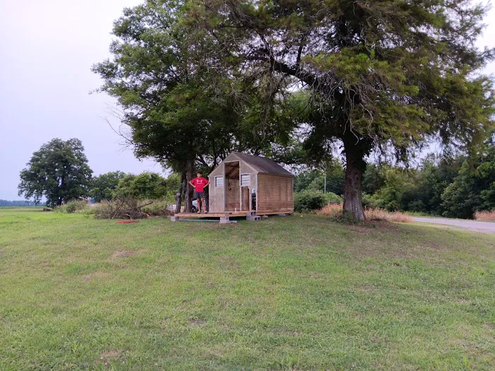 The Gin RV Parking, Camp Sites and Tiny Shack Picture 4