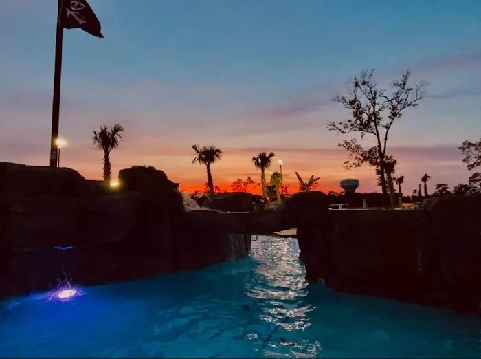 Pirates Cove Rrrr V Resort Picture 4