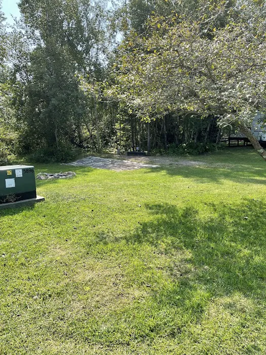 Lil’ Bit Campground Picture 6