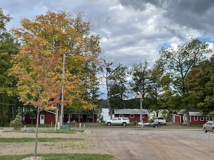 Bear Paw Resort & Campground Picture 6