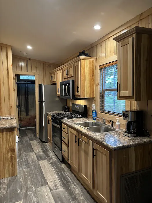 Rivers Edge Campground - Birchwood Picture 4