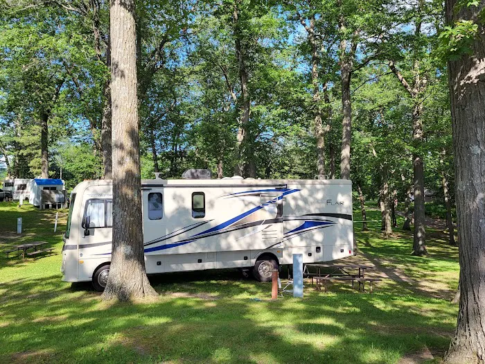 Eagle Point Campground Picture 6